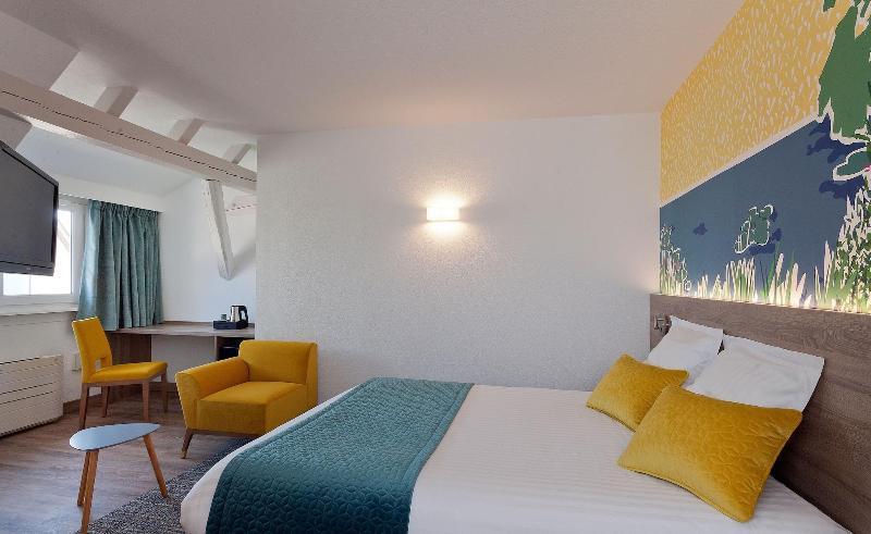 Aux Deux Clefs Hostellerie Groff Biesheim Bagian luar foto